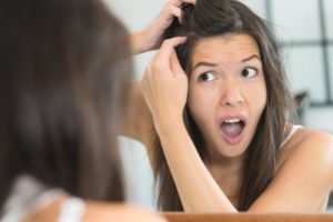 5 причин никогда не игнорировать появление седых волос